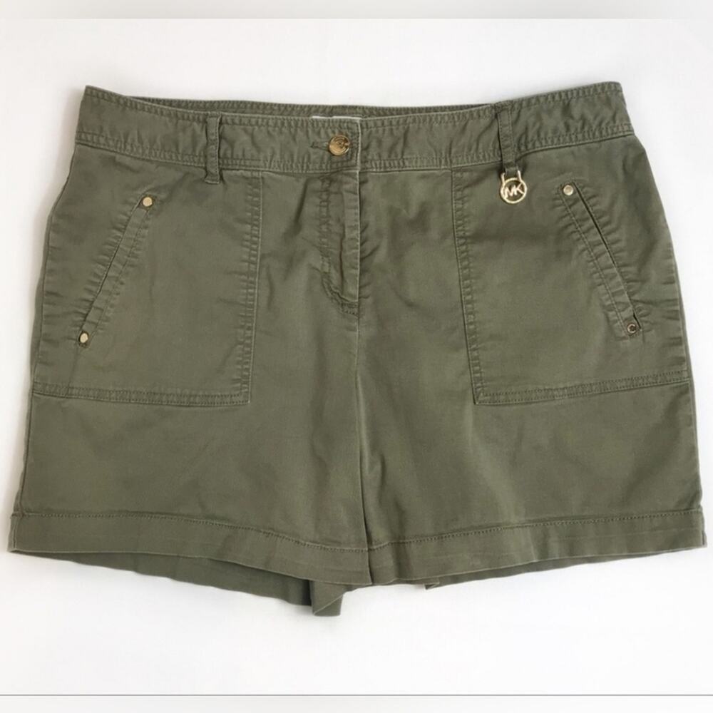 MICHAEL Michael Kors Green Khaki Shorts Size 12